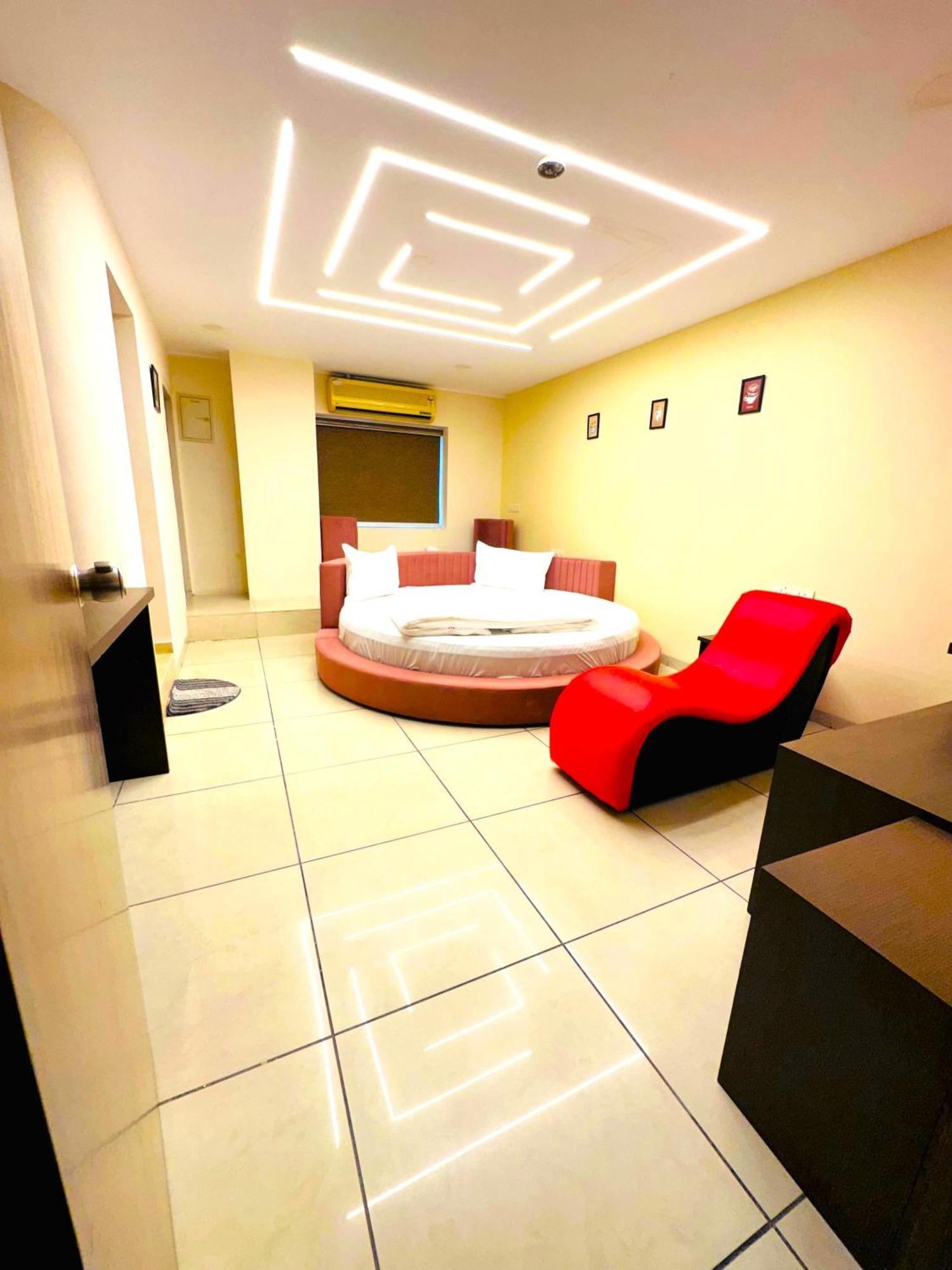 Aundh Elite Stay Pune Eksteriør bilde