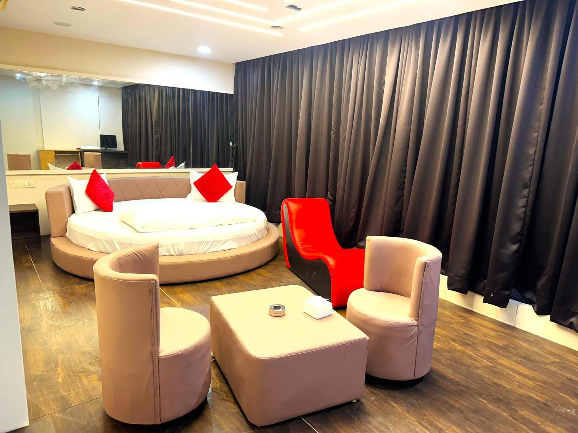 Aundh Elite Stay Pune Eksteriør bilde